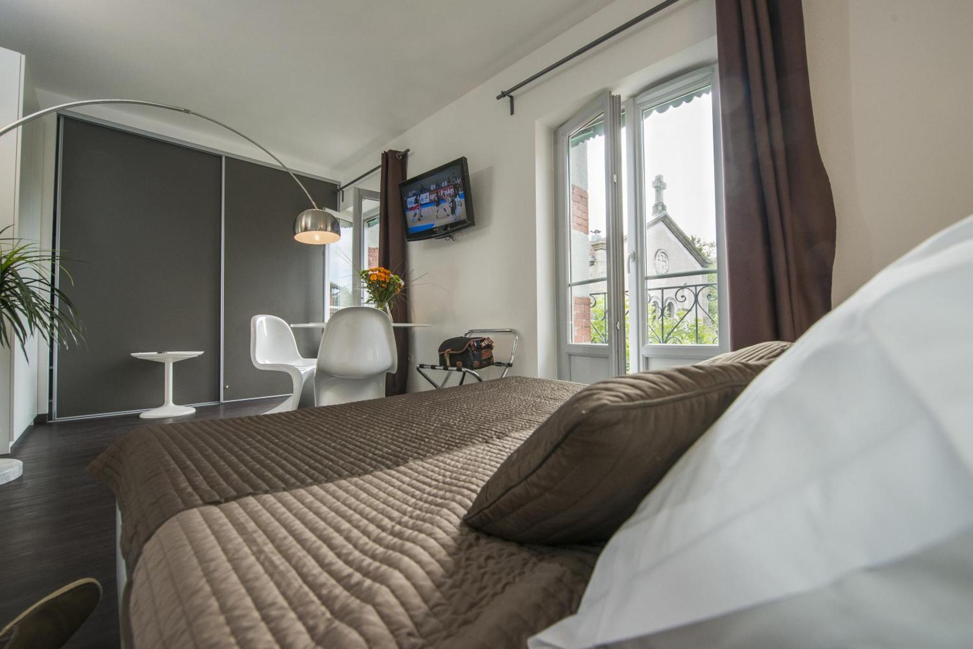 Hotel Des Capucins Le Puy-en-Velay Δωμάτιο φωτογραφία